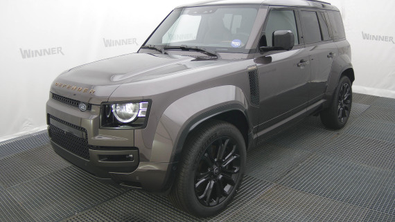 DEFENDER 4.4 635 OCTA, 2025