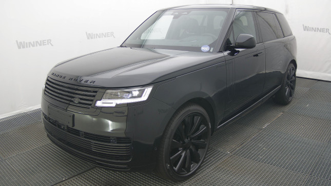RANGE ROVER 4.4 615 SV Black, 2026