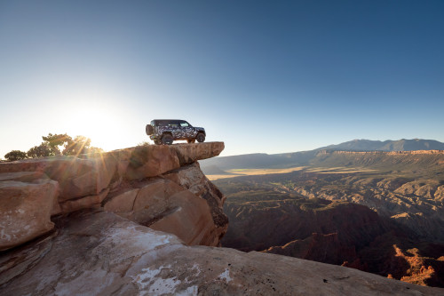 Легендарная надежность Land Rover: Как бренд заслужил свою репутацию