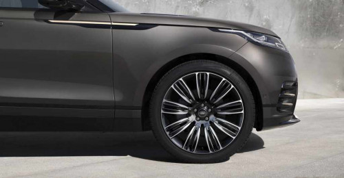 ЛИМИТИРОВАННАЯ ВЕРСИЯ RANGE ROVER VELAR AURIC