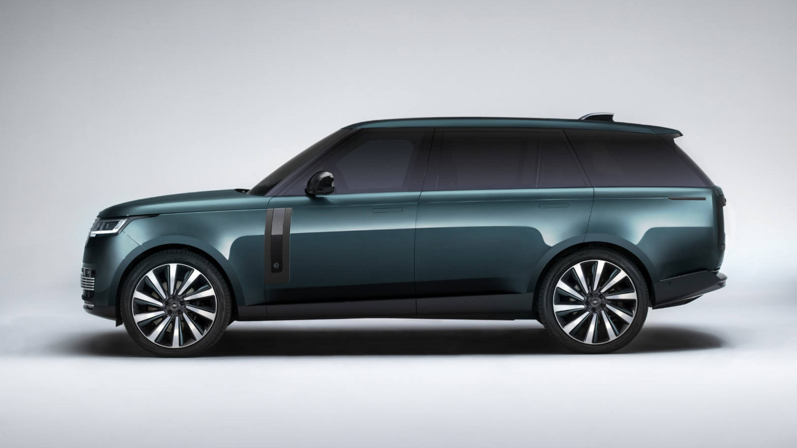 Усовершенствованные версии RANGE ROVER