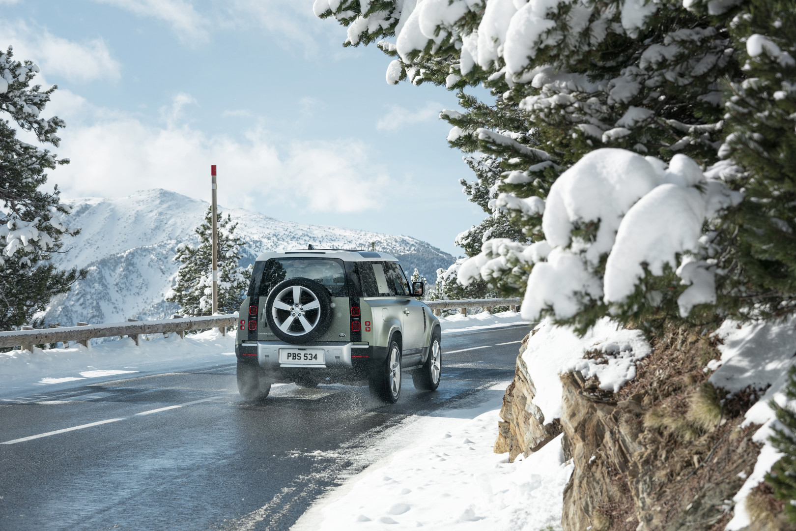 Як підготувати Land Rover до зимових умов: поради для власників