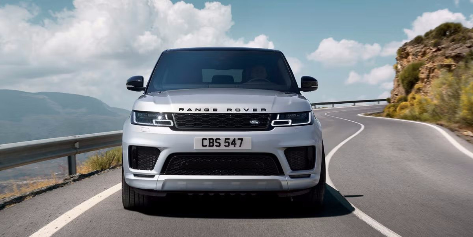 Як обрати ідеальний автомобіль Range Rover, Defender або Discovery для далеких подорожей?
