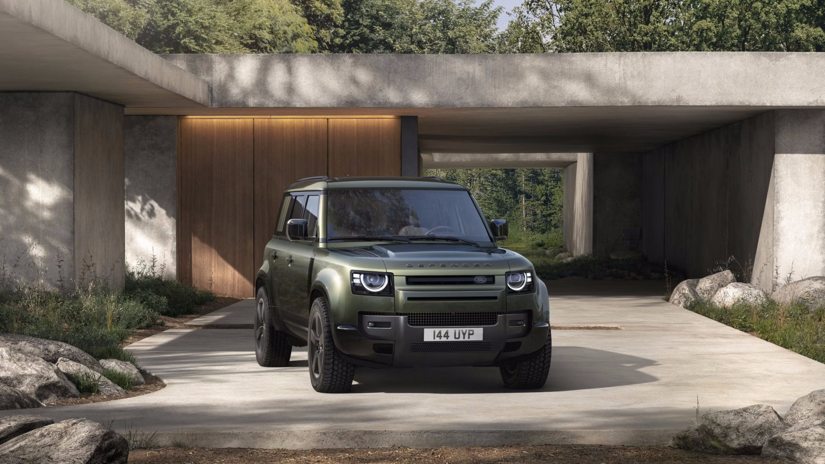 Defender 2026: оновлені фари, більший 13.1" екран та нові кольори Borasco Grey